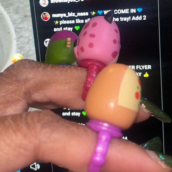 Squishmallows 8 Pc+Rings Set Squishmallows-a-Longs Toys Kids - Picture 7 of 15